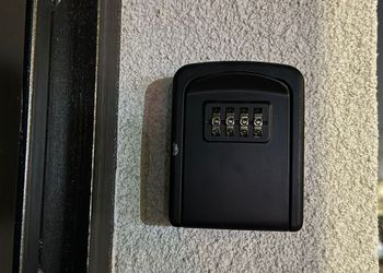 استديو بدخول ذاتي وسرير مريح