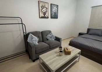 استديو بسرير ماستر