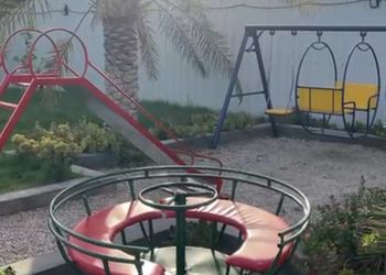 استراحة بمجلس واسع وجلسة خارجية