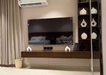 استديو هادئ بسرير ماستر