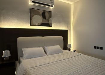 استديو بسرير ماستر ودخول ذاتي
