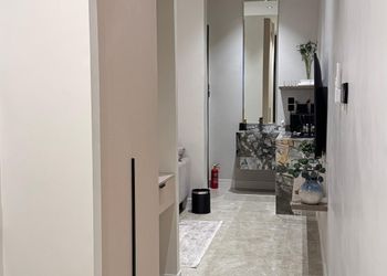 استديو بدخول ذاتي وتصميم أنيق 