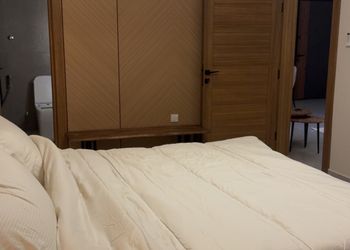 شقة بصالة وغرفة نوم