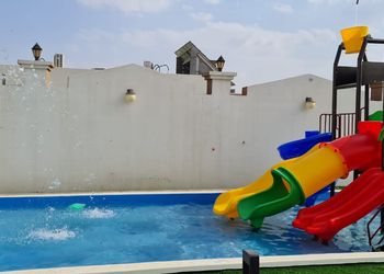 شاليه بمجلس وجلسة خارجية 