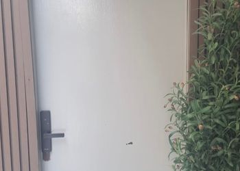 استديو هادئ بسرير ماستر 