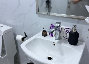 استديو هادئ بسرير ماستر 
