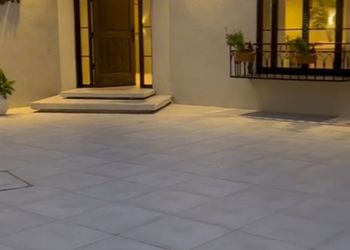 شاليه بمسبح خارجي 