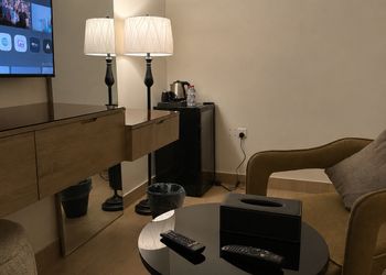 استديو بسرير ماستر وجلسة جانبية 