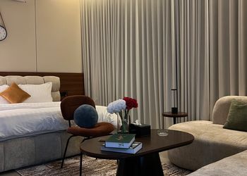 استديو فندقي بسرير ماستر و جلسه