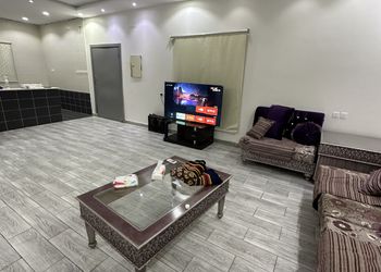 استراحة بمجلس وجلسة خارجية 