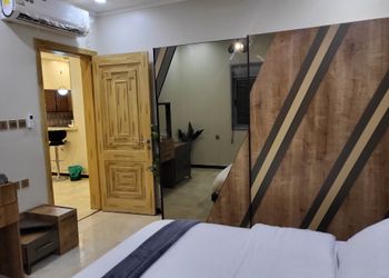 شقة بغرفتين نوم وصالة 