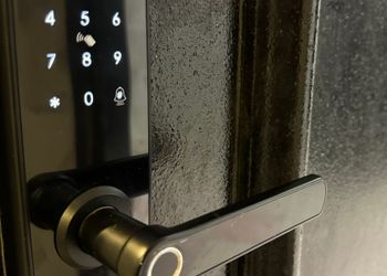 استوديو بسرير ماستر