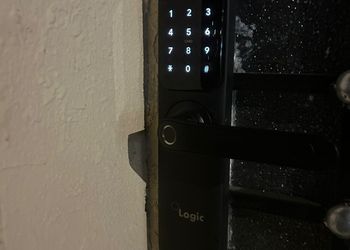 استديو بسرير ماستر ودخول ذاتي 