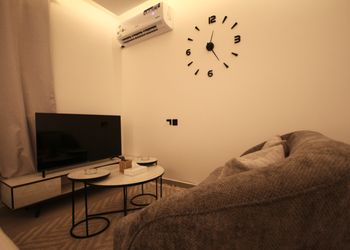 استديو بسرير ماستر