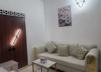 استديو بسرير ماستر