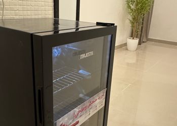 شقة بغرفة معيشة وغرفتين نوم 