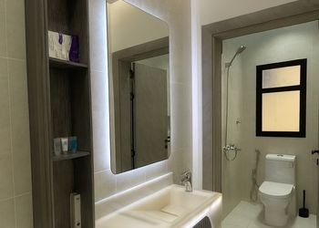 استديو بسرير ماستر 