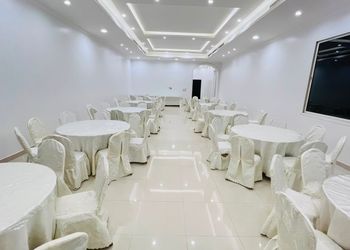 استراحة بملعب كرة قدم