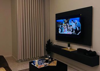 شقة راقية غرفة نوم ومجلس ومطبخ