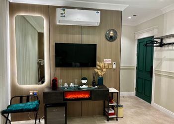 استديو بسرير ماستر 