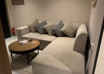 استديو انيق بدخول ذاتي