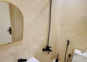 استديو بدخول ذاتي وتصميم هادئ 
