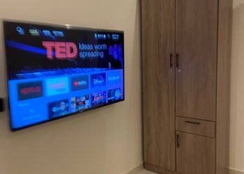 استديو انيق بدخول ذاتي 