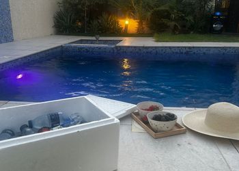 شاليه بغرفة نوم و صاله انيقة