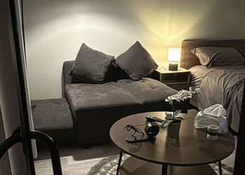 استديو هادئ بسرير ماستر 