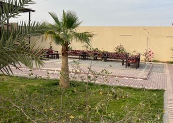 استراحة بمجلس فخم وخيمة 