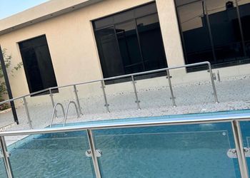 شاليه بمسبح