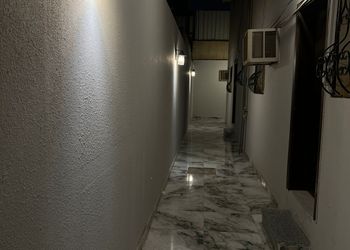 استديو مميز بدخول ذاتي 
