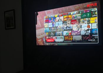 استديو بسرير ماستر وجلسة جانبية