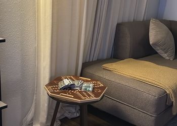 استديو انيق بدخول ذاتي