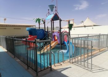 استراحة بمسح وألعاب مائية