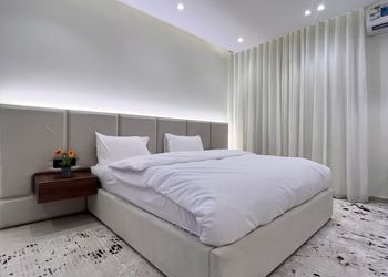 استديو هادئ بدخول ذاتي 6C