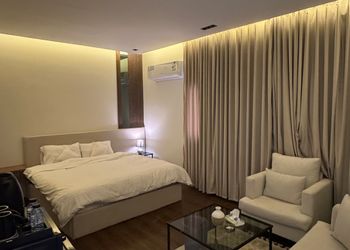 استديو بدخول ذاتي وسرير مريح 