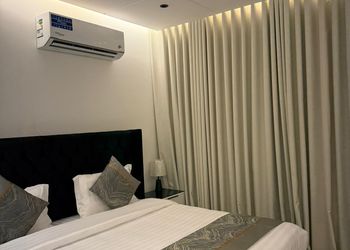 استديو بسرير ماستر ودخول ذاتي