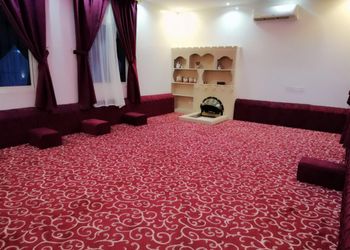شاليه بالعاب اطفال ومسطح اخضر