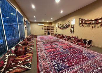 استراحة بملعب وبيت شعر 