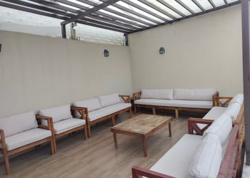 استراحة بمسطح اخضر