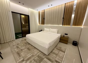 Apartment with Living Room