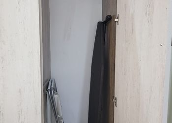 شقة بغرفتين نوم وصالة 