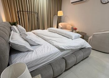 استديو بدخول ذاتي وسرير ماستر