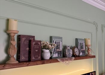 استديو بدخول ذاتي وتصميم هادئ 