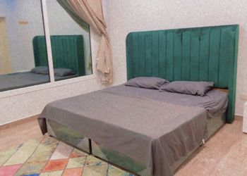 شاليه بألعاب مائية ومسطح اخضر