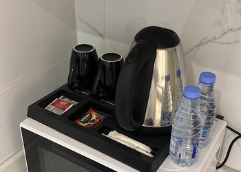 استديو بسرير ماستر وجلسة جانبية 