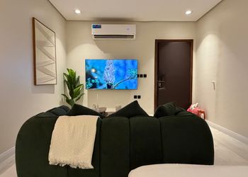 استديو هادئ بسرير ماستر 