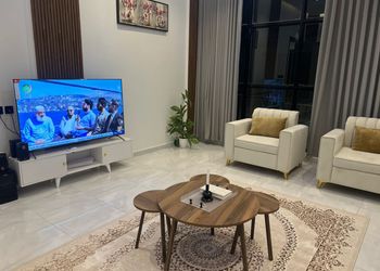 شاليه بغرفتين نوم ومسبح