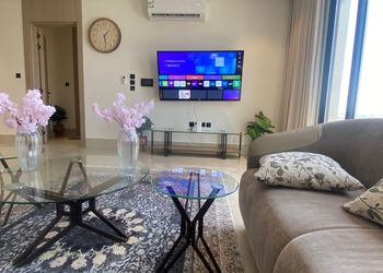 غرفتين نوم صاله بلياردو وسينما  